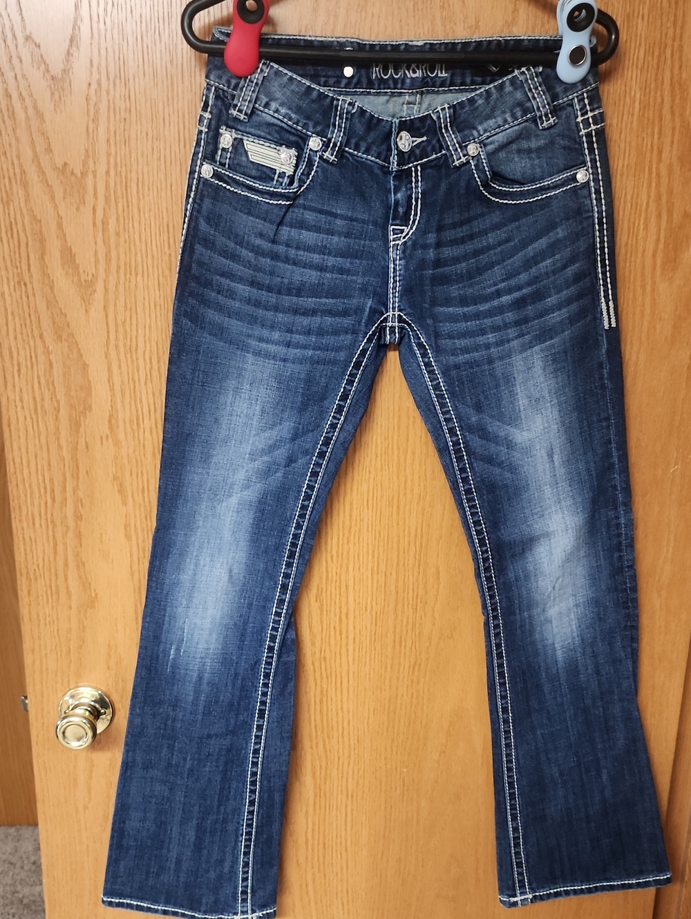 Rock & Roll Women's Jeans with Star-Striped Back Pockets 28x32 number 378 - Picture 8 of 10